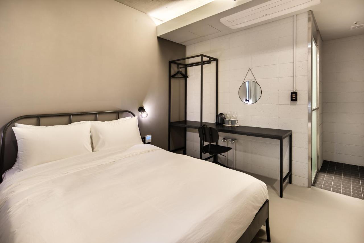 Snob Boutique Stay Seogwipo Dış mekan fotoğraf