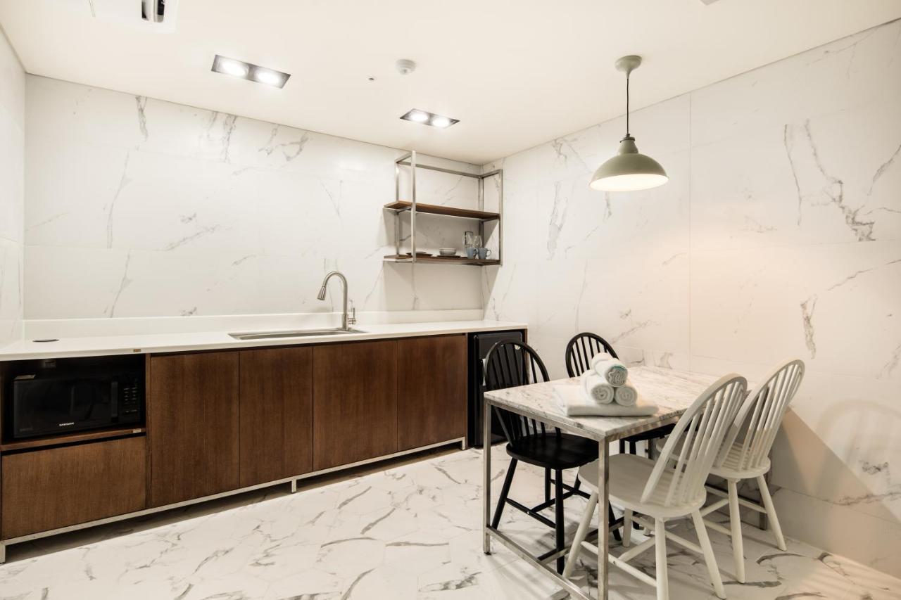 Snob Boutique Stay Seogwipo Dış mekan fotoğraf